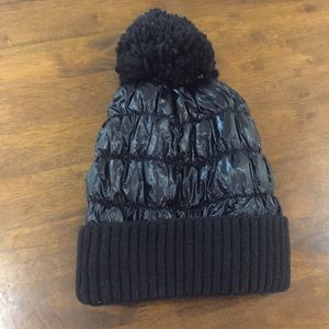 Justin Gregory Puffer style Pom Pom hat